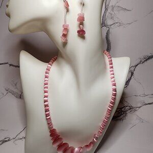Fashion  Pink Glass Necklace and Earrings